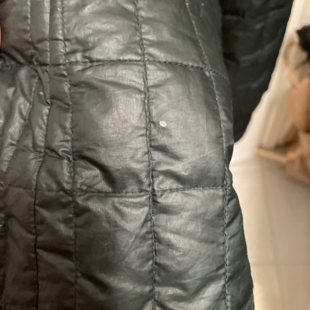 Patagonia Recycled Duck Quilted Down Hooded Coat Carbon Green 28075 Woman's XL - Picture 9 of 9